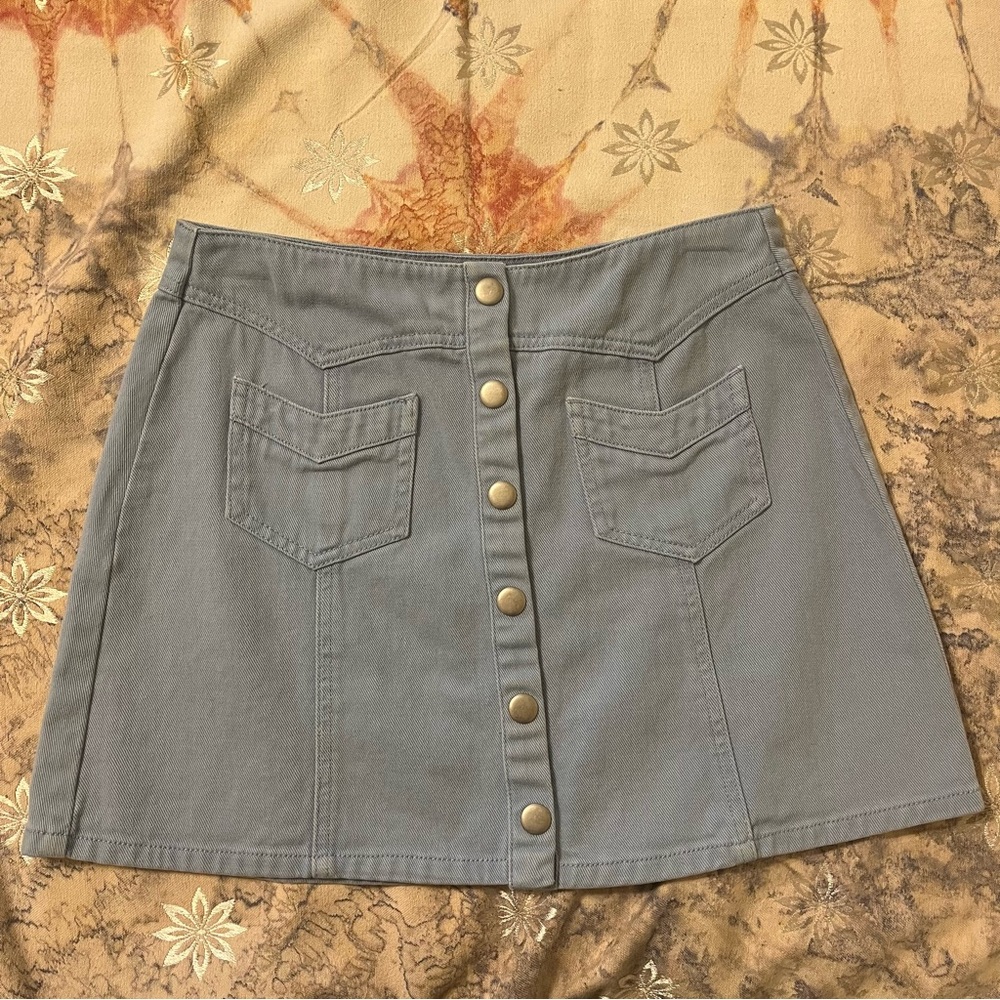 Kendall & Kylie baby blue button up skirt.